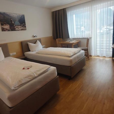 Gaestehaus Holaus مايرهوفن المظهر الخارجي الصورة