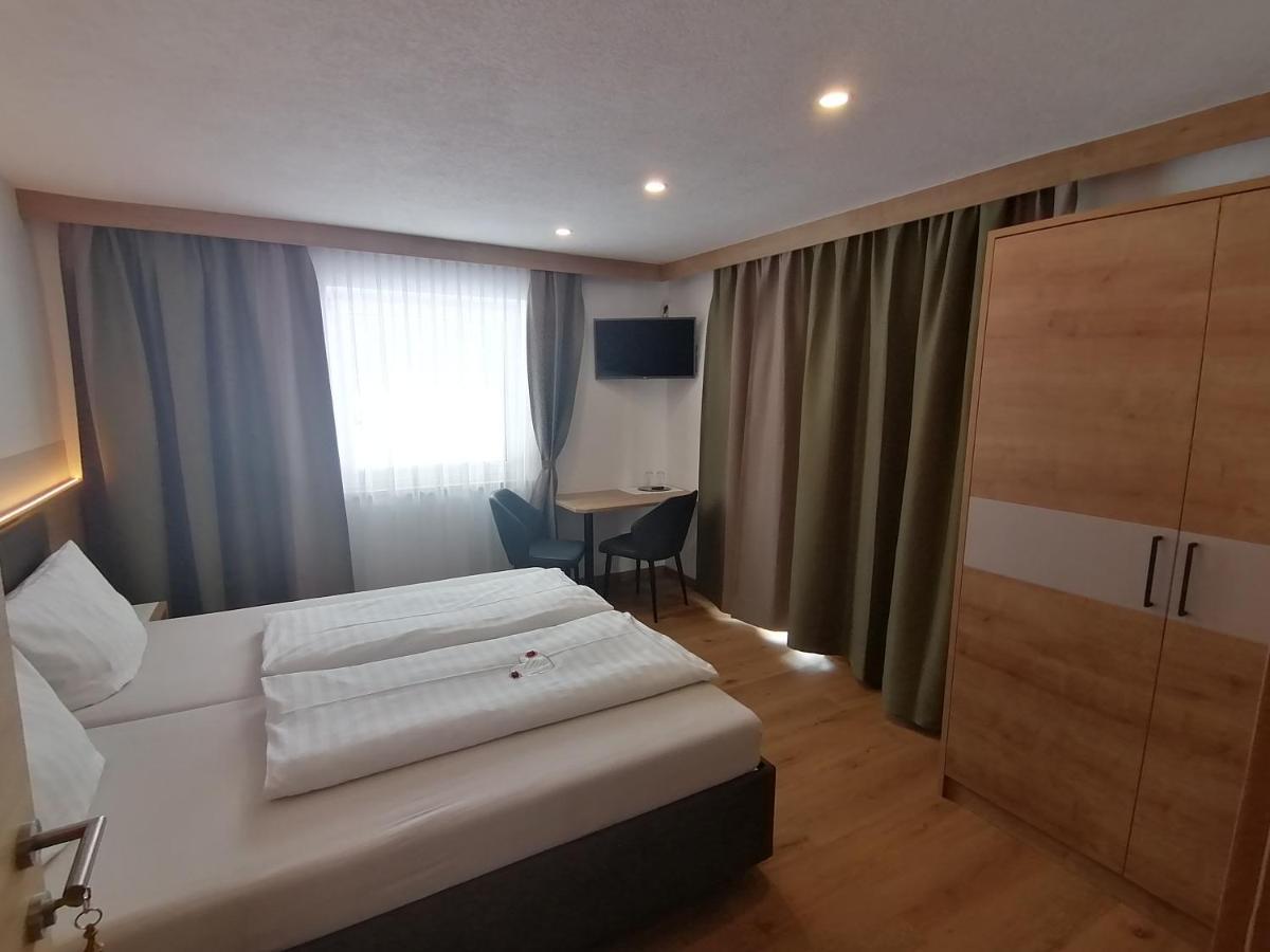 Gaestehaus Holaus مايرهوفن المظهر الخارجي الصورة
