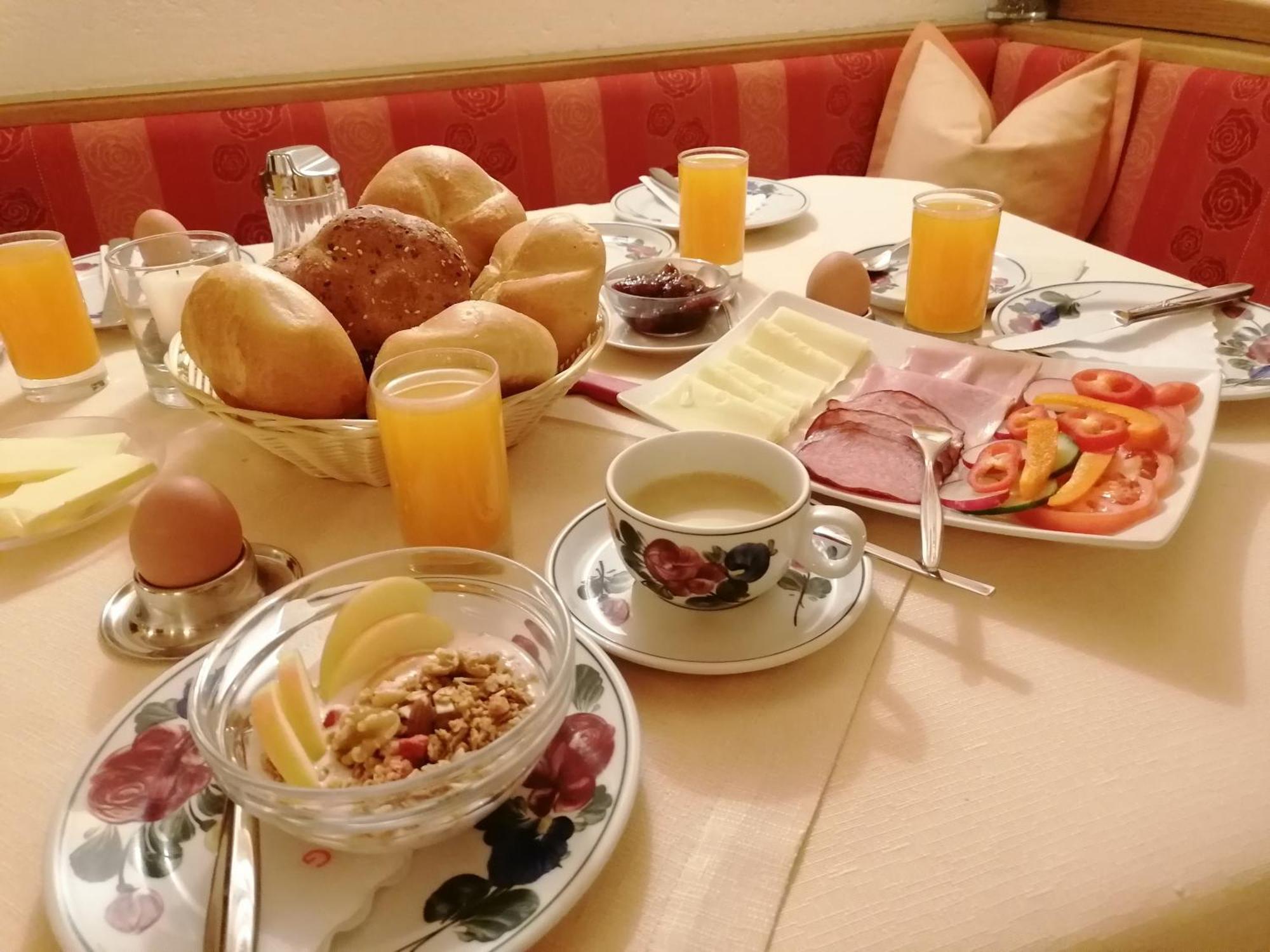 Gaestehaus Holaus مايرهوفن المظهر الخارجي الصورة
