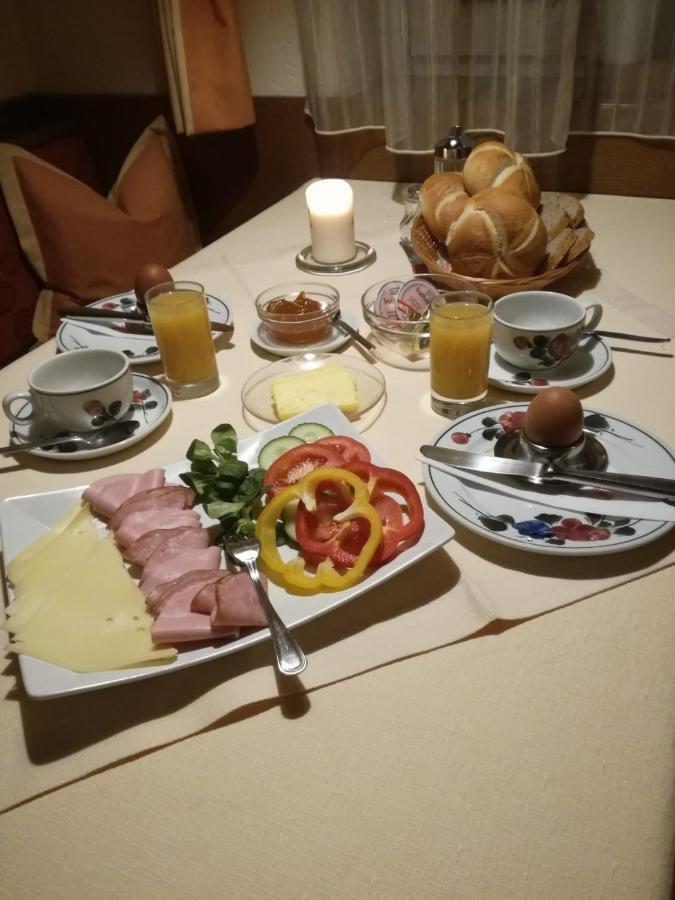 Gaestehaus Holaus مايرهوفن المظهر الخارجي الصورة